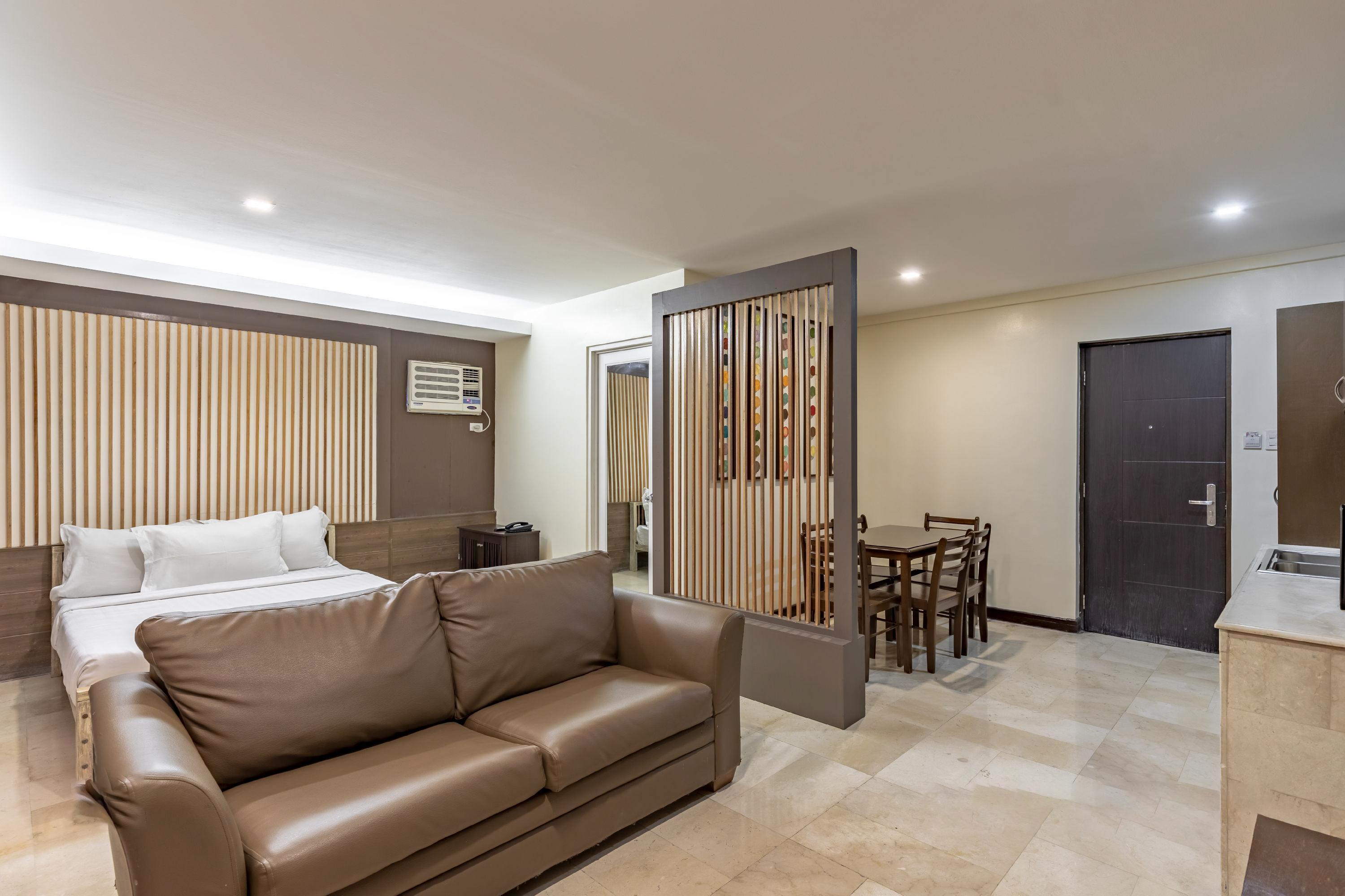 Selah Garden Hotel Manila Пасай Экстерьер фото