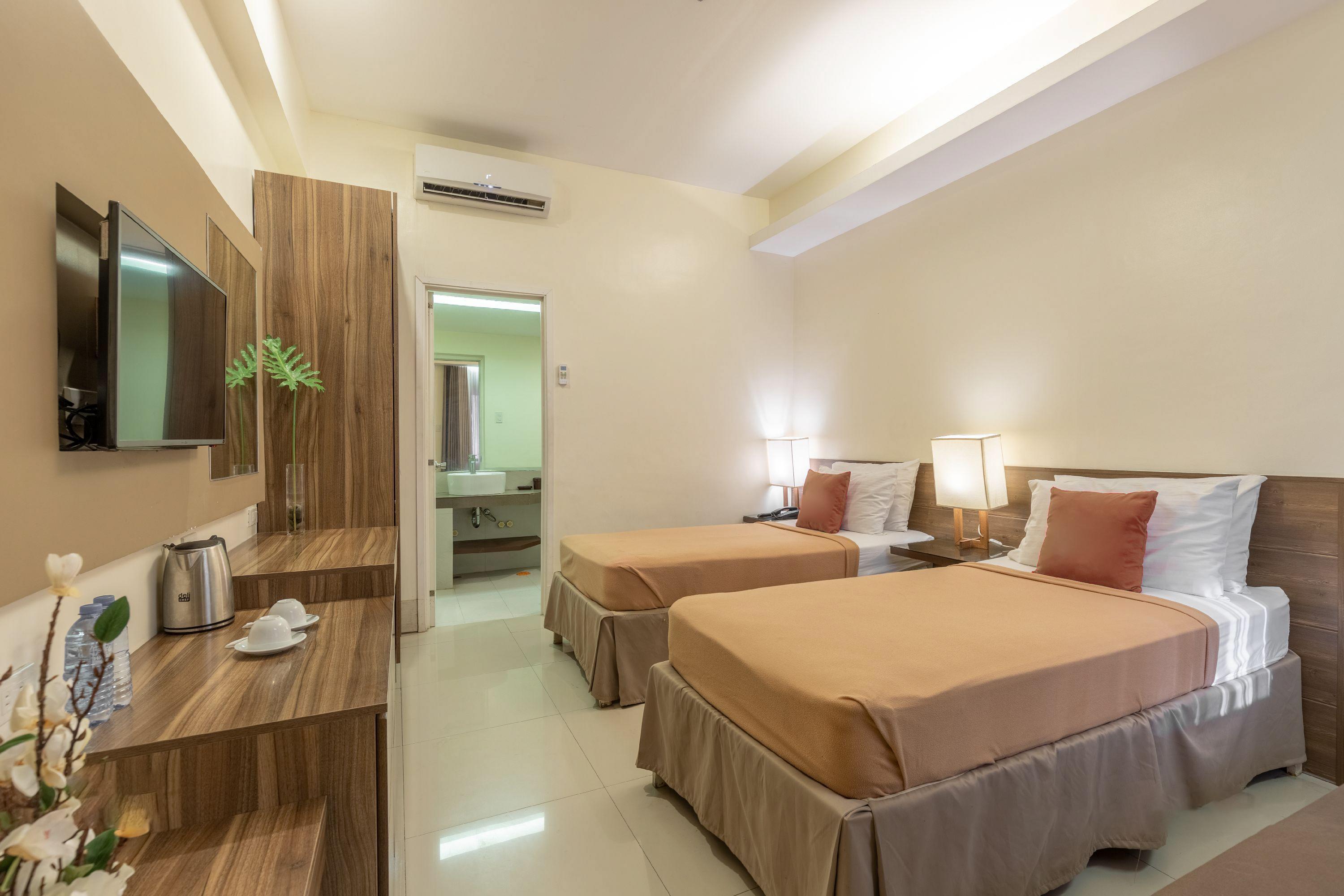 Selah Garden Hotel Manila Пасай Экстерьер фото