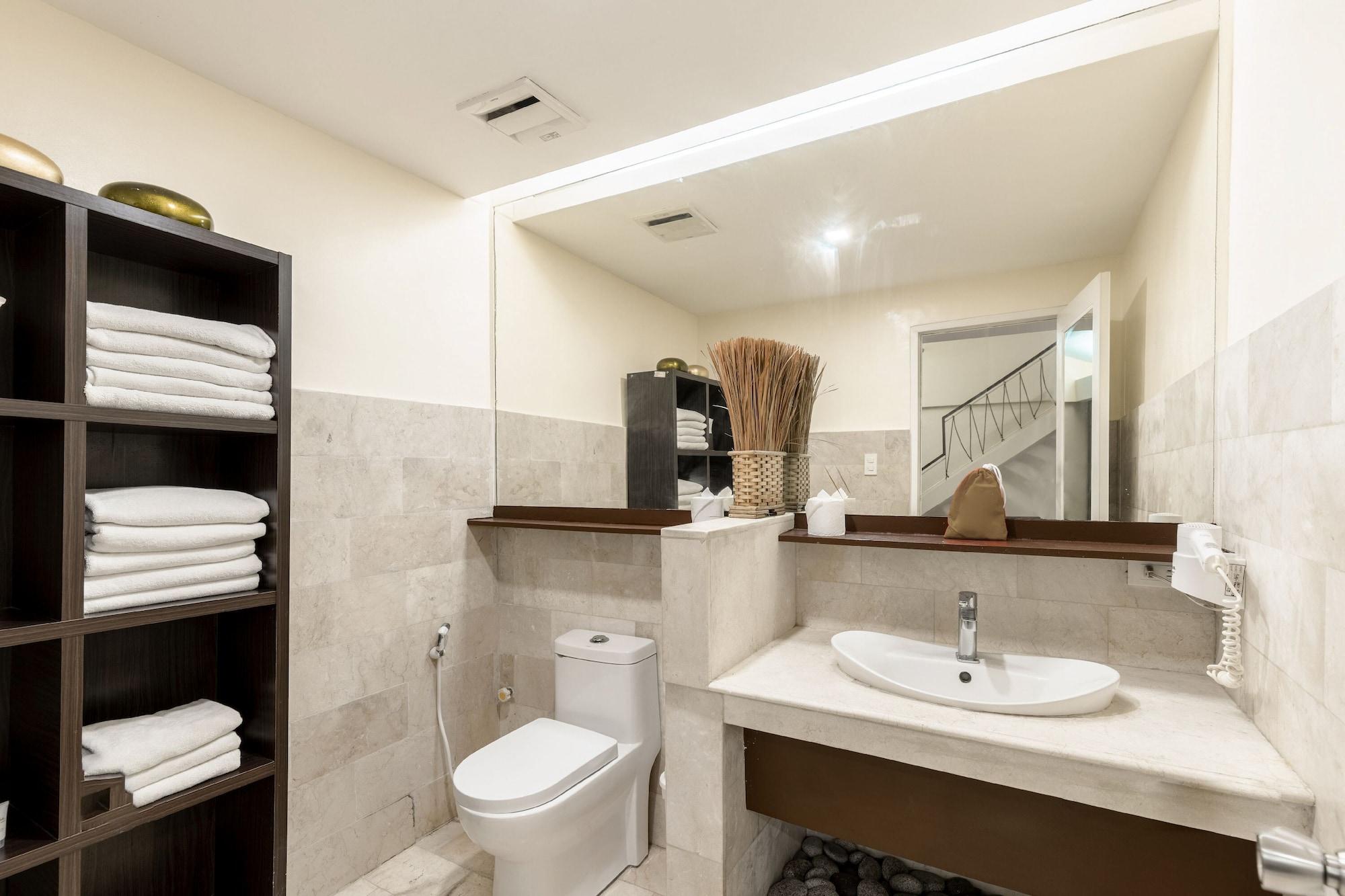 Selah Garden Hotel Manila Пасай Экстерьер фото