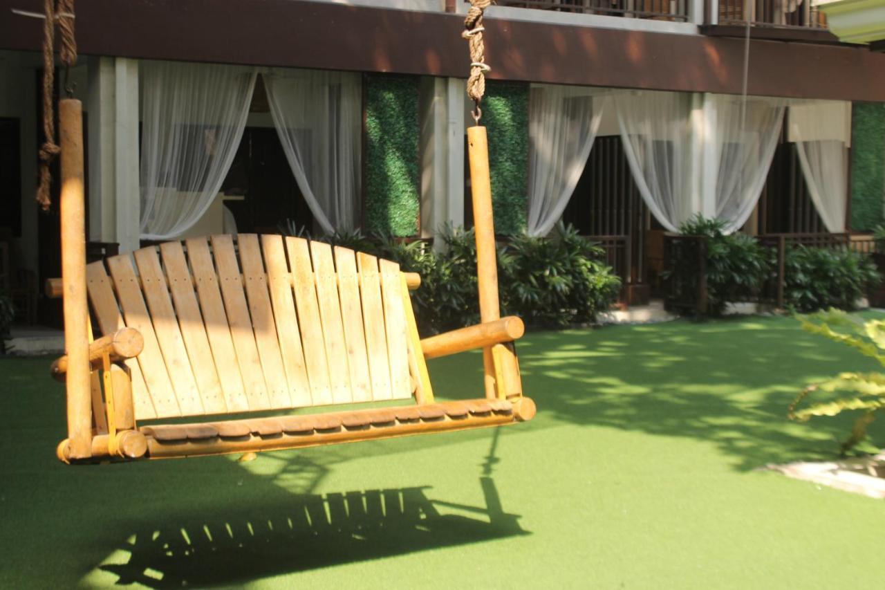 Selah Garden Hotel Manila Пасай Экстерьер фото
