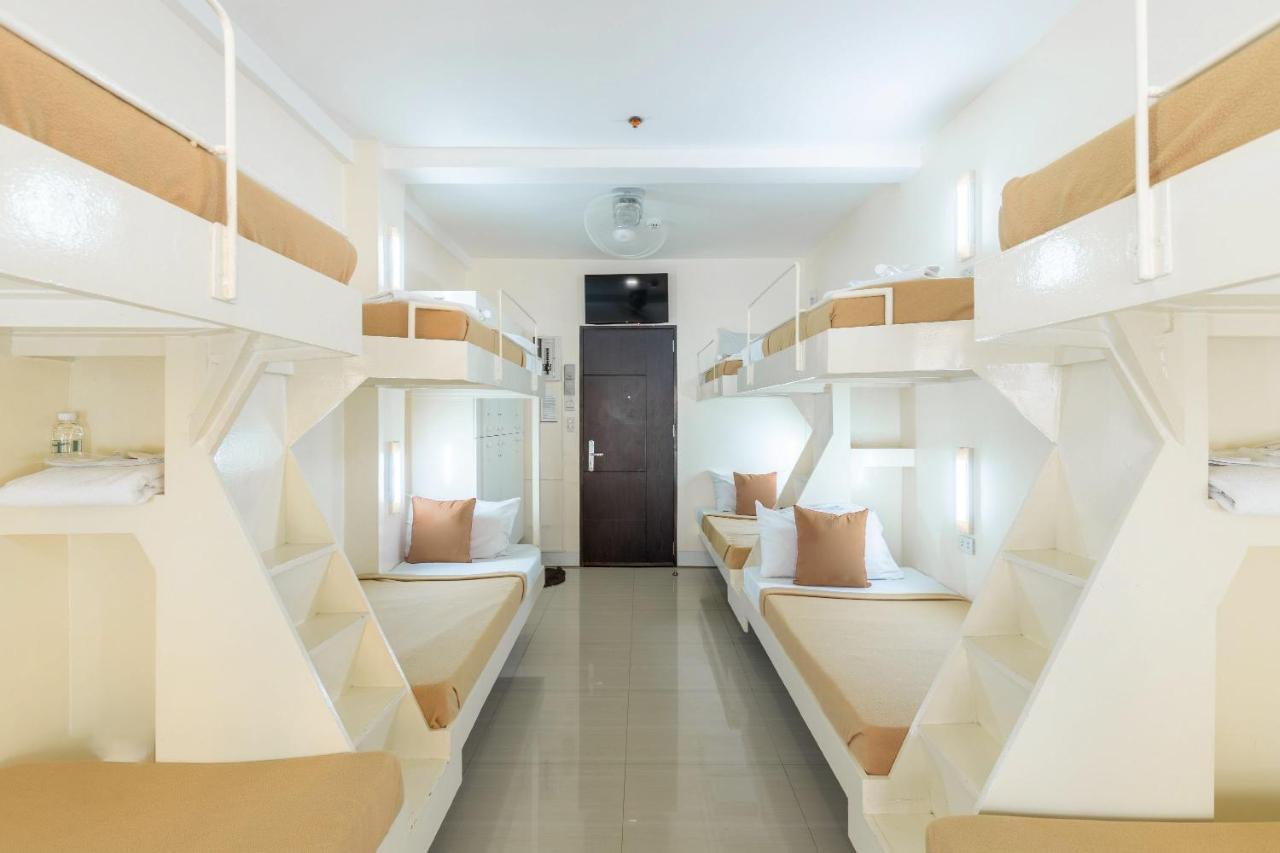 Selah Garden Hotel Manila Пасай Экстерьер фото